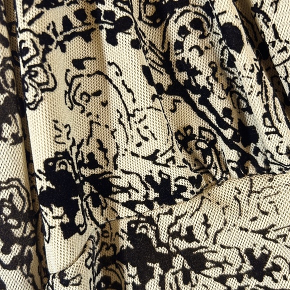 Nine &Co. by Nine West women’s Top - Picture 3 of 7